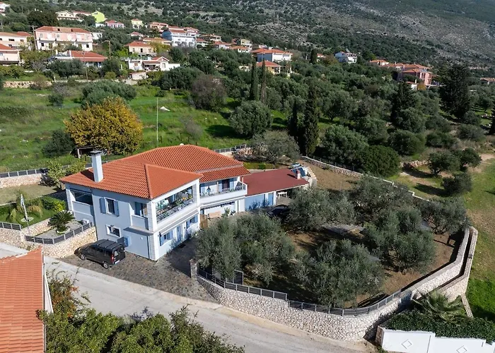 Makis Dream - Artemis アパート